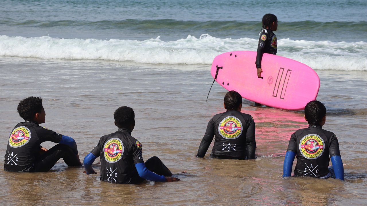 Dia Mundial da Criança com Surf